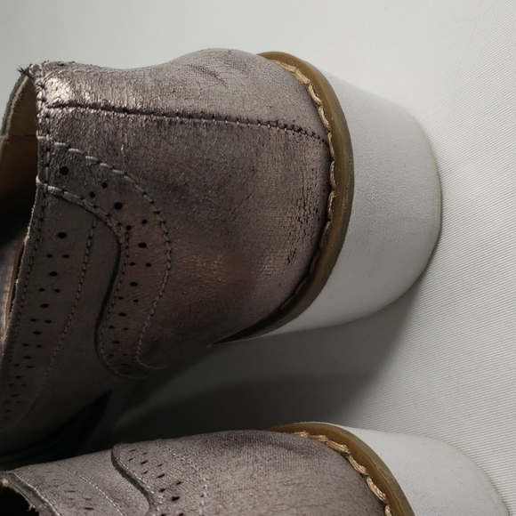 ADRIENNE VITTADINI Oxford Platform Lace Up Metallic - Picture 5 of 8